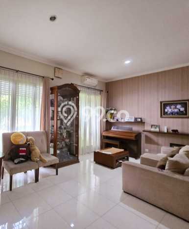 Jual Rumah Mewah Megah Dengan View Cantik di Bintaro, Tangerang Selatan Jual Rumah Mewah Megah Dengan View Cantik di Bintaro, Tangerang Selatan