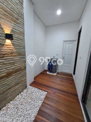 Jual Rumah Eksklusif 4 KT di Bintaro, Tangerang Selatan Jual Rumah Eksklusif 4 KT di Bintaro, Tangerang Selatan