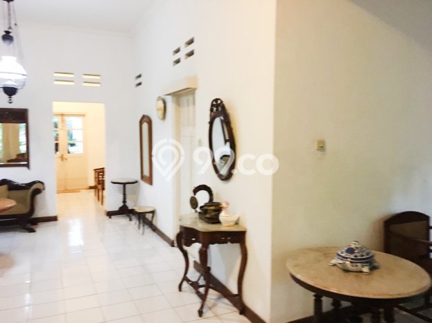 Best Deal Hunian Premium Ideal dan Luas di Menteng, Jakarta Pusat Best Deal Hunian Premium Ideal dan Luas di Menteng, Jakarta Pusat