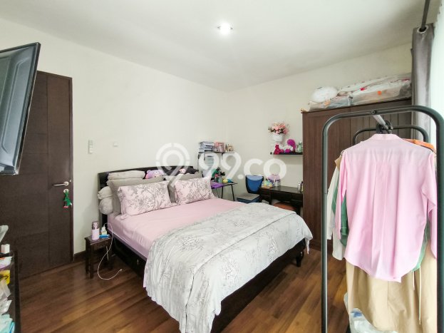 Dijual Rumah Mewah Elegan Dengan View Eksklusif di Bintaro, Jakarta Selatan Dijual Rumah Mewah Elegan Dengan View Eksklusif di Bintaro, Jakarta Selatan