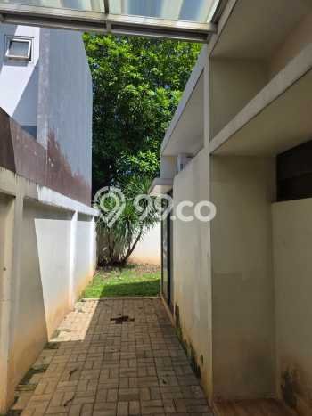 Rumah Luxury Modern Siap Huni di Bintaro Tangerang Selatan Rumah Luxury Modern Siap Huni di Bintaro Tangerang Selatan