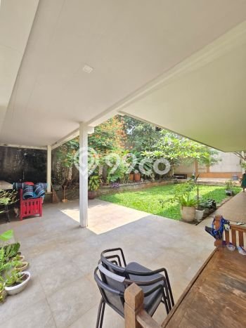 Jual Rumah Luas Megah Dengan View Eksklusif di Bintaro, Jakarta Selatan Jual Rumah Luas Megah Dengan View Eksklusif di Bintaro, Jakarta Selatan