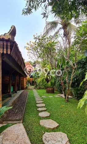 For Sale! Luxury House LT 800m2 Desain Modern di Bintaro For Sale! Luxury House LT 800m2 Desain Modern di Bintaro