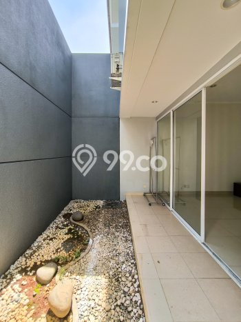 Hunian Elit LB 120m2 Siap Huni Desain Elegan di Bintaro, Tangerang Selatan Hunian Elit LB 120m2 Siap Huni Desain Elegan di Bintaro, Tangerang Selatan