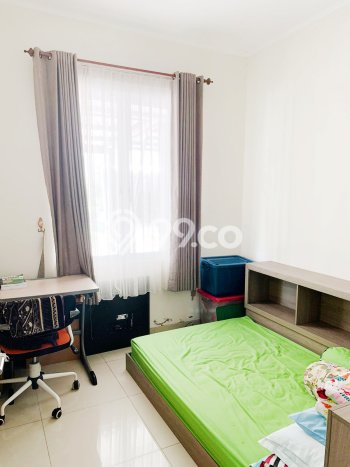 Rumah Elit LB 120m2 Siap Pakai Desain Elegan di Bintaro, Tangerang Selatan Rumah Elit LB 120m2 Siap Pakai Desain Elegan di Bintaro, Tangerang Selatan