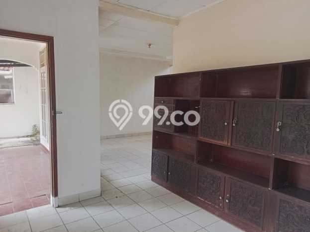 Dijual Hunian Rumah Terawat 3 Kamar di Bintaro, Tangerang Selatan Dijual Hunian Rumah Terawat 3 Kamar di Bintaro, Tangerang Selatan