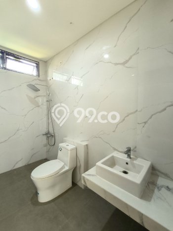 For Sale Rumah Elit Exclusive di Pondok Aren, Tangerang Selatan For Sale Rumah Elit Exclusive di Pondok Aren, Tangerang Selatan