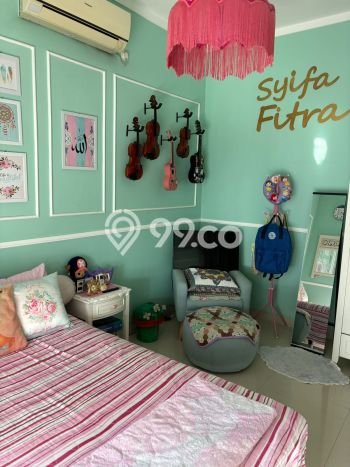 Rumah Elit LB 300m2 Siap Huni Desain Elegan di Bintaro, Tangerang Selatan Rumah Elit LB 300m2 Siap Huni Desain Elegan di Bintaro, Tangerang Selatan