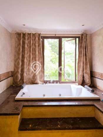 Rumah Luxury Modern Tanpa Renovasi di Bintaro Jakarta Selatan Rumah Luxury Modern Tanpa Renovasi di Bintaro Jakarta Selatan