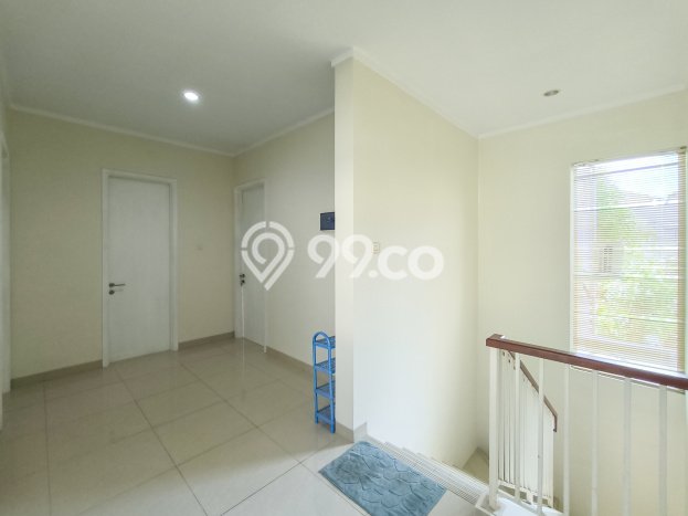 Hunian Elit LB 120m2 Siap Huni Desain Elegan di Bintaro, Tangerang Selatan Hunian Elit LB 120m2 Siap Huni Desain Elegan di Bintaro, Tangerang Selatan