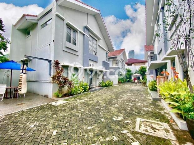 Rumah Eksklusif Siap Huni LT 786m2 di Menteng, Jakarta Pusat Rumah Eksklusif Siap Huni LT 786m2 di Menteng, Jakarta Pusat