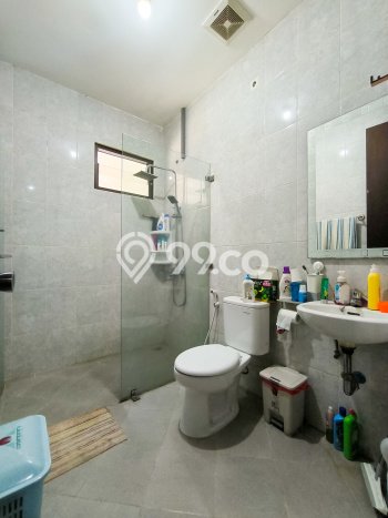 Dijual Rumah Mewah Elegan Dengan View Eksklusif di Bintaro, Jakarta Selatan Dijual Rumah Mewah Elegan Dengan View Eksklusif di Bintaro, Jakarta Selatan
