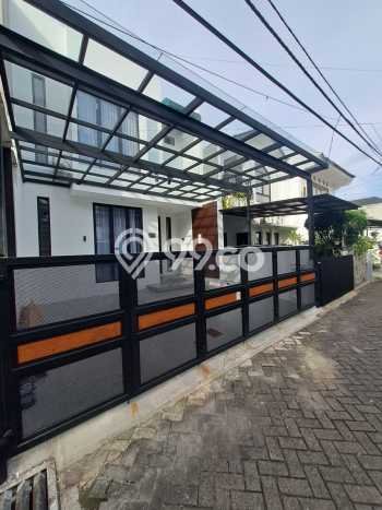 Jual Rumah Eksklusif 4 KT di Bintaro, Tangerang Selatan Jual Rumah Eksklusif 4 KT di Bintaro, Tangerang Selatan