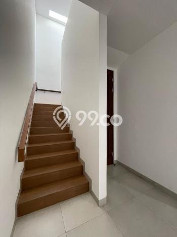 Siap Huni Rumah Mewah 5 Kamar di Menteng Dekat ke Mana Pun Siap Huni Rumah Mewah 5 Kamar di Menteng Dekat ke Mana Pun