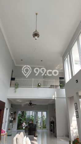 Rumah Elit Modern Tanpa Renovasi di Bintaro Jakarta Selatan Rumah Elit Modern Tanpa Renovasi di Bintaro Jakarta Selatan