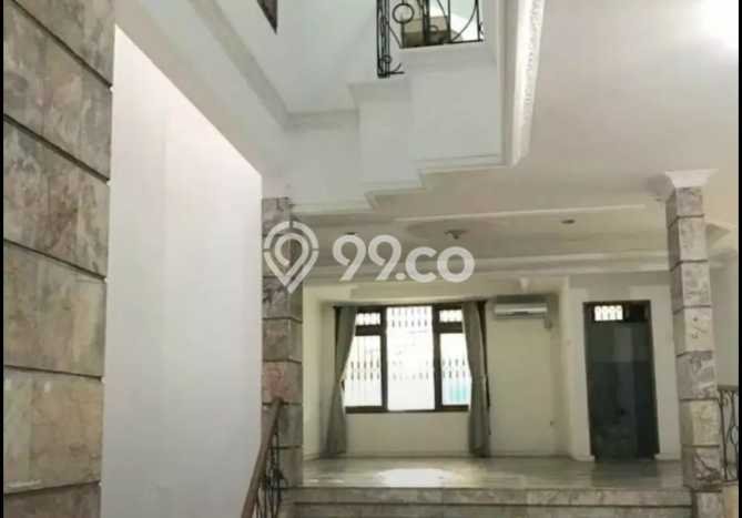 Hunian Eksklusif Siap Huni LT 211m2 di Kebayoran Baru, Jakarta Selatan Hunian Eksklusif Siap Huni LT 211m2 di Kebayoran Baru, Jakarta Selatan