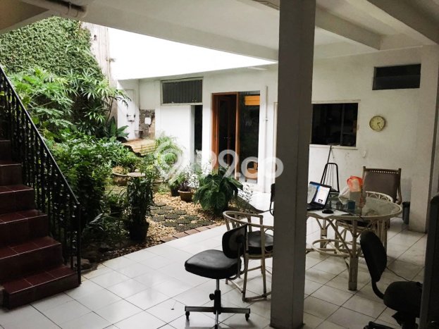 Best Deal Hunian Premium Ideal dan Luas di Menteng, Jakarta Pusat Best Deal Hunian Premium Ideal dan Luas di Menteng, Jakarta Pusat