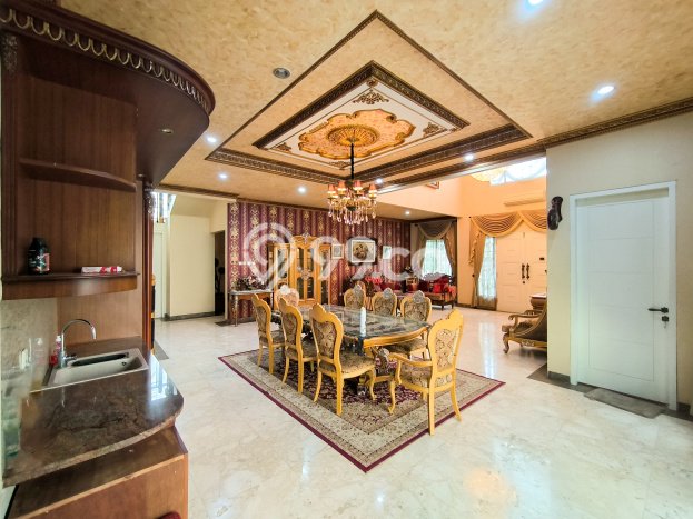 Disewakan! Rumah 4 Kamar Tidur &
3 Kamar Mandi di Bintaro, Jakarta Selatan Disewakan! Rumah 4 Kamar Tidur &
3 Kamar Mandi di Bintaro, Jakarta Selatan
