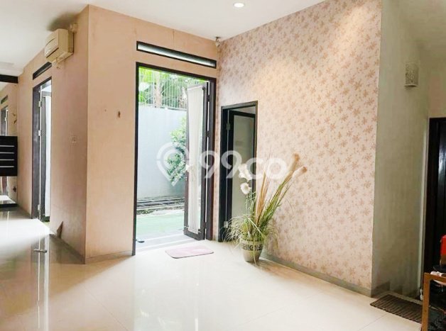 For Sale! Luxury House LT 200m2 Desain Elegan di Bintaro For Sale! Luxury House LT 200m2 Desain Elegan di Bintaro