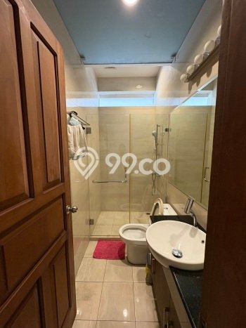 Rumah Elit Modern Tanpa Renovasi di Kedoya Baru Jakarta Barat Rumah Elit Modern Tanpa Renovasi di Kedoya Baru Jakarta Barat