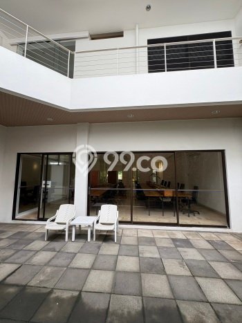 Rumah Elit Modern Tanpa Renovasi di Kedoya Baru Jakarta Barat Rumah Elit Modern Tanpa Renovasi di Kedoya Baru Jakarta Barat