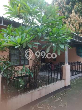 Dijual Rumah Eksklusif 8 KT di Utan Kayu, Jakarta Timur Dijual Rumah Eksklusif 8 KT di Utan Kayu, Jakarta Timur