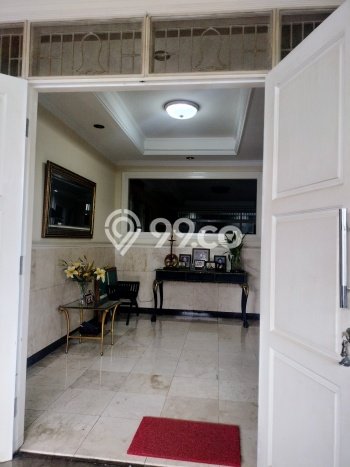 Siap Huni Hunian Elit 7 Kamar di Cinere Dekat ke Mana Pun Siap Huni Hunian Elit 7 Kamar di Cinere Dekat ke Mana Pun