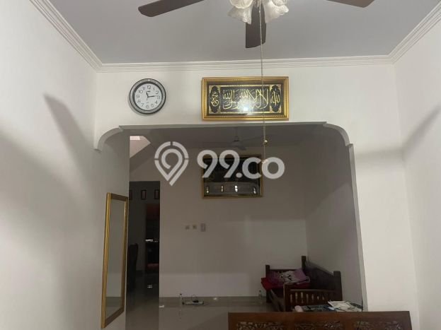 Dijual Rumah 4 Kamar Lokasi Ideal Nyaman dan Strategis di Ciracas Dijual Rumah 4 Kamar Lokasi Ideal Nyaman dan Strategis di Ciracas