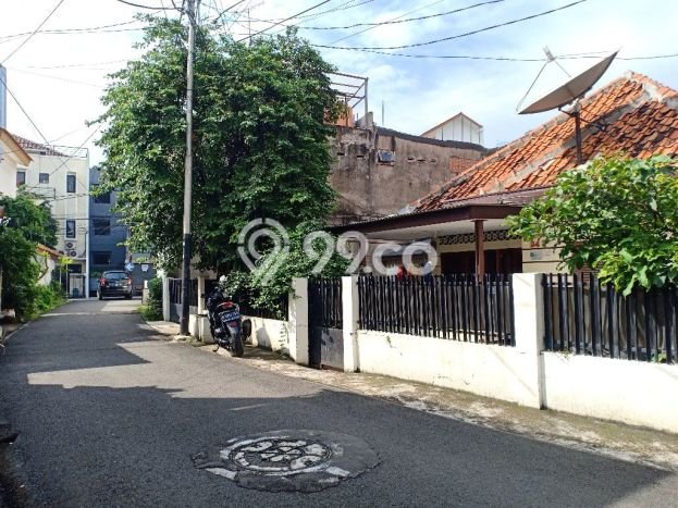 Rumah Luxury Modern Tanpa Renovasi di Setiabudi Jakarta Selatan Rumah Luxury Modern Tanpa Renovasi di Setiabudi Jakarta Selatan