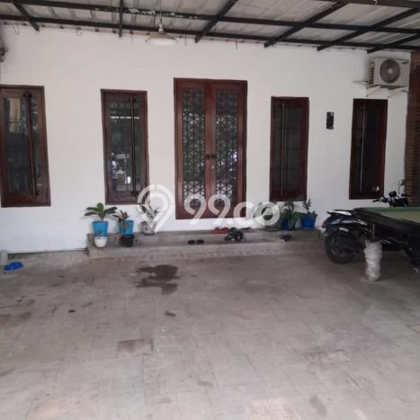 Rumah Strategis Modern Lb 160m2 di Cimanggis, Depok Rumah Strategis Modern Lb 160m2 di Cimanggis, Depok