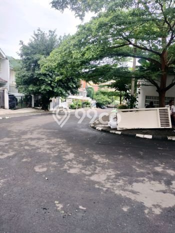 Siap Huni Hunian Elit 7 Kamar di Cinere Dekat ke Mana Pun Siap Huni Hunian Elit 7 Kamar di Cinere Dekat ke Mana Pun
