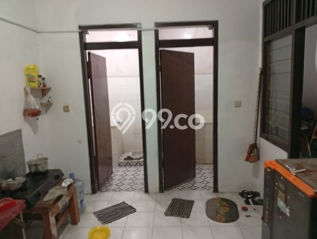 Dijual Rumah Eksklusif 8 KT di Utan Kayu, Jakarta Timur Dijual Rumah Eksklusif 8 KT di Utan Kayu, Jakarta Timur