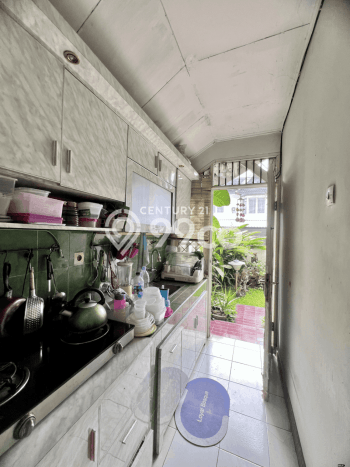 Rumah Modern 3 KT di Bintaro Tangerang Selatan Rumah Modern 3 KT di Bintaro Tangerang Selatan