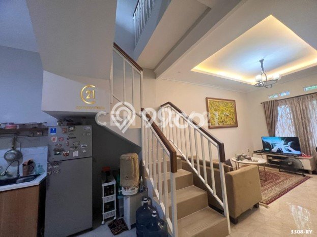 Rumah Luas Asri 4 KT Siap Pakai di Bintaro Tangerang Selatan Rumah Luas Asri 4 KT Siap Pakai di Bintaro Tangerang Selatan