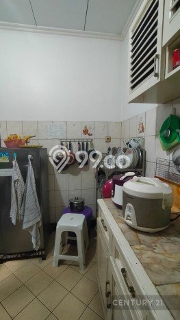 Jual Rumah Mewah Elegan Dengan View Cantik di Srengseng, Jakarta Barat Jual Rumah Mewah Elegan Dengan View Cantik di Srengseng, Jakarta Barat