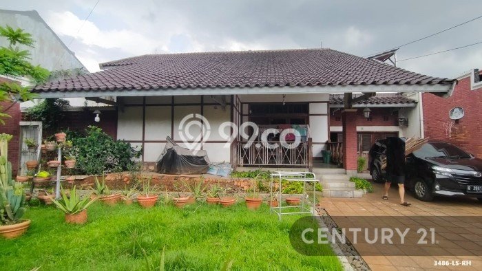 Jual Rumah Mewah Elegan Dengan View Cantik di Srengseng, Jakarta Barat Jual Rumah Mewah Elegan Dengan View Cantik di Srengseng, Jakarta Barat