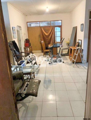 For Sale! Premium House LT 210m2 Desain Elegan di Veteran For Sale! Premium House LT 210m2 Desain Elegan di Veteran