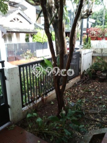 Ready to Use! Premium House LT 417m2 Desain Modern di Veteran Ready to Use! Premium House LT 417m2 Desain Modern di Veteran
