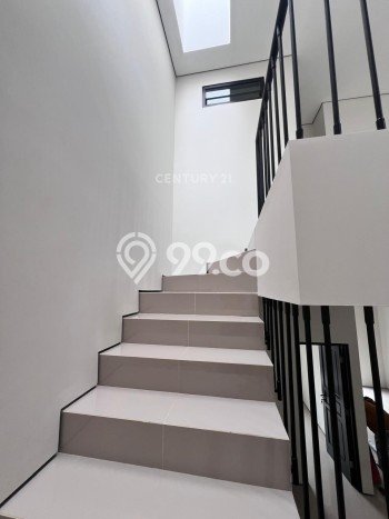 Rumah Luas Asri 3 KT Siap Huni di Bintaro Tangerang Selatan Rumah Luas Asri 3 KT Siap Huni di Bintaro Tangerang Selatan