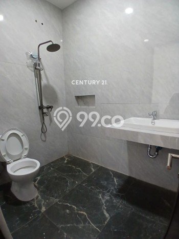 Jual Rumah Mewah Megah Dengan View Eksklusif di Sektor 9-Bintaro, Tangerang Selatan Jual Rumah Mewah Megah Dengan View Eksklusif di Sektor 9-Bintaro, Tangerang Selatan