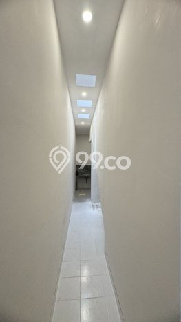 Rumah Elit Modern Siap Huni di Citraland Surabaya Rumah Elit Modern Siap Huni di Citraland Surabaya