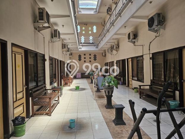 Dijual Kost di Wonocolo, Surabaya, 41 KT, 41 KM, Luas 2000m2 Dijual Kost di Wonocolo, Surabaya, 41 KT, 41 KM, Luas 2000m2