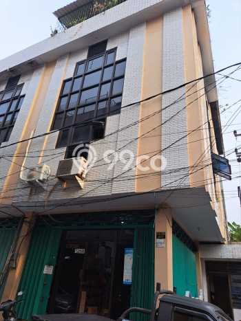 Ruko Dijual di Surabaya LT 60m2 & LB 153m2 Lokasi Terbaik! Ruko Dijual di Surabaya LT 60m2 & LB 153m2 Lokasi Terbaik!