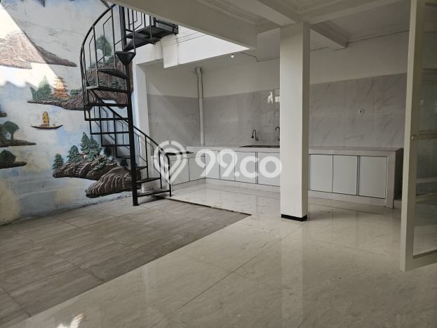 Dijual Rumah Mewah Exclusive di Wiyung, Surabaya Dijual Rumah Mewah Exclusive di Wiyung, Surabaya