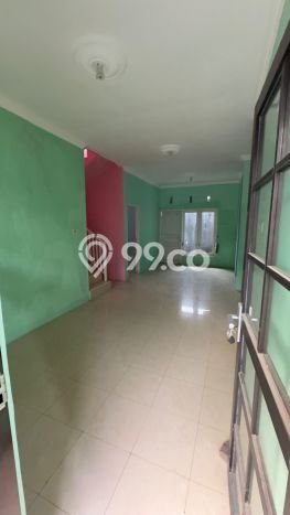 For Sale Rumah 4 Kamar Lokasi Ideal Bagus dan Strategis di Gresik For Sale Rumah 4 Kamar Lokasi Ideal Bagus dan Strategis di Gresik