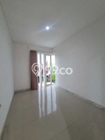 Rumah Elit Modern Siap Huni di Citraland Surabaya Rumah Elit Modern Siap Huni di Citraland Surabaya