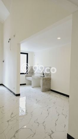Jual Rumah Modern 3 KT di Citraland, Surabaya Jual Rumah Modern 3 KT di Citraland, Surabaya
