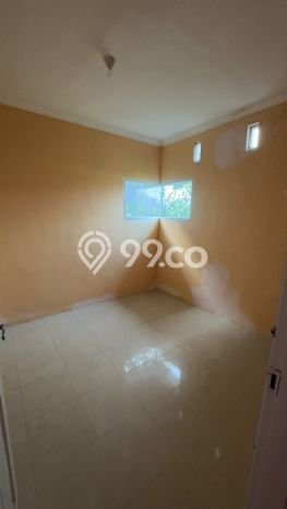 For Sale Rumah 4 Kamar Lokasi Ideal Bagus dan Strategis di Gresik For Sale Rumah 4 Kamar Lokasi Ideal Bagus dan Strategis di Gresik