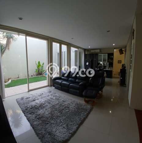 Jual Rumah Luas Megah Dengan View Cantik di Citraland, Surabaya Jual Rumah Luas Megah Dengan View Cantik di Citraland, Surabaya