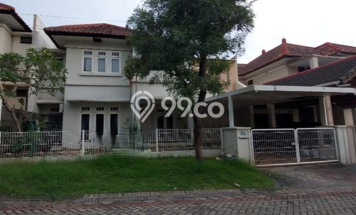 Rumah Mewah LB 450m2 Siap Pakai Desain Elegan di Pakuwon Indah, Surabaya Rumah Mewah LB 450m2 Siap Pakai Desain Elegan di Pakuwon Indah, Surabaya